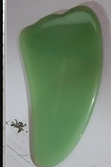 Buy Luxury Jade Roller & Gua Sha Facial Massage Set – Pink / Green / Gift Box Options Green D | Beauty Device / Skincare Device – Best Online by Rosavie