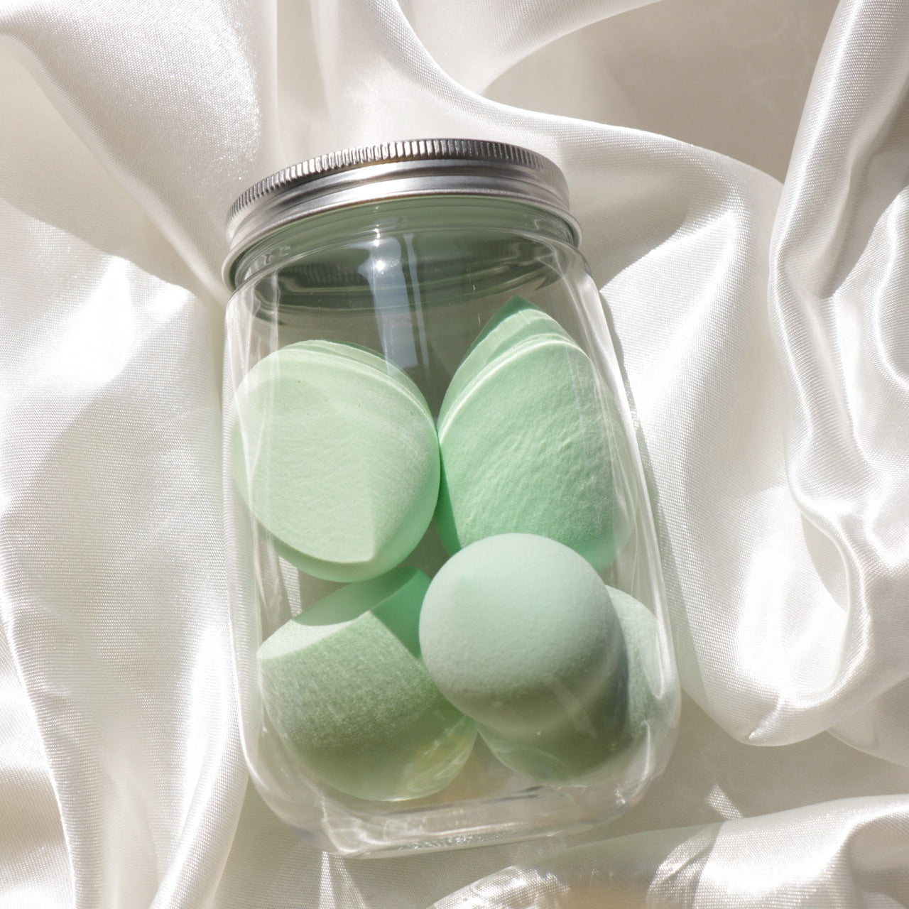 Rosavie Canned Powder Puff Beauty Sponge Set – Soft Makeup Blender Egg Box Light green