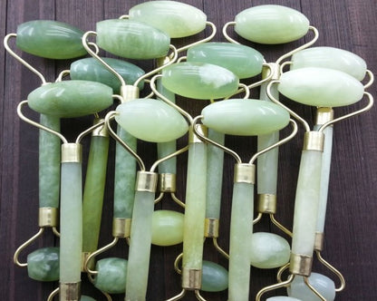 Buy Luxury Jade Roller & Gua Sha Facial Massage Set – Pink / Green / Gift Box Options | Beauty Device / Skincare Device – Best Online by Rosavie