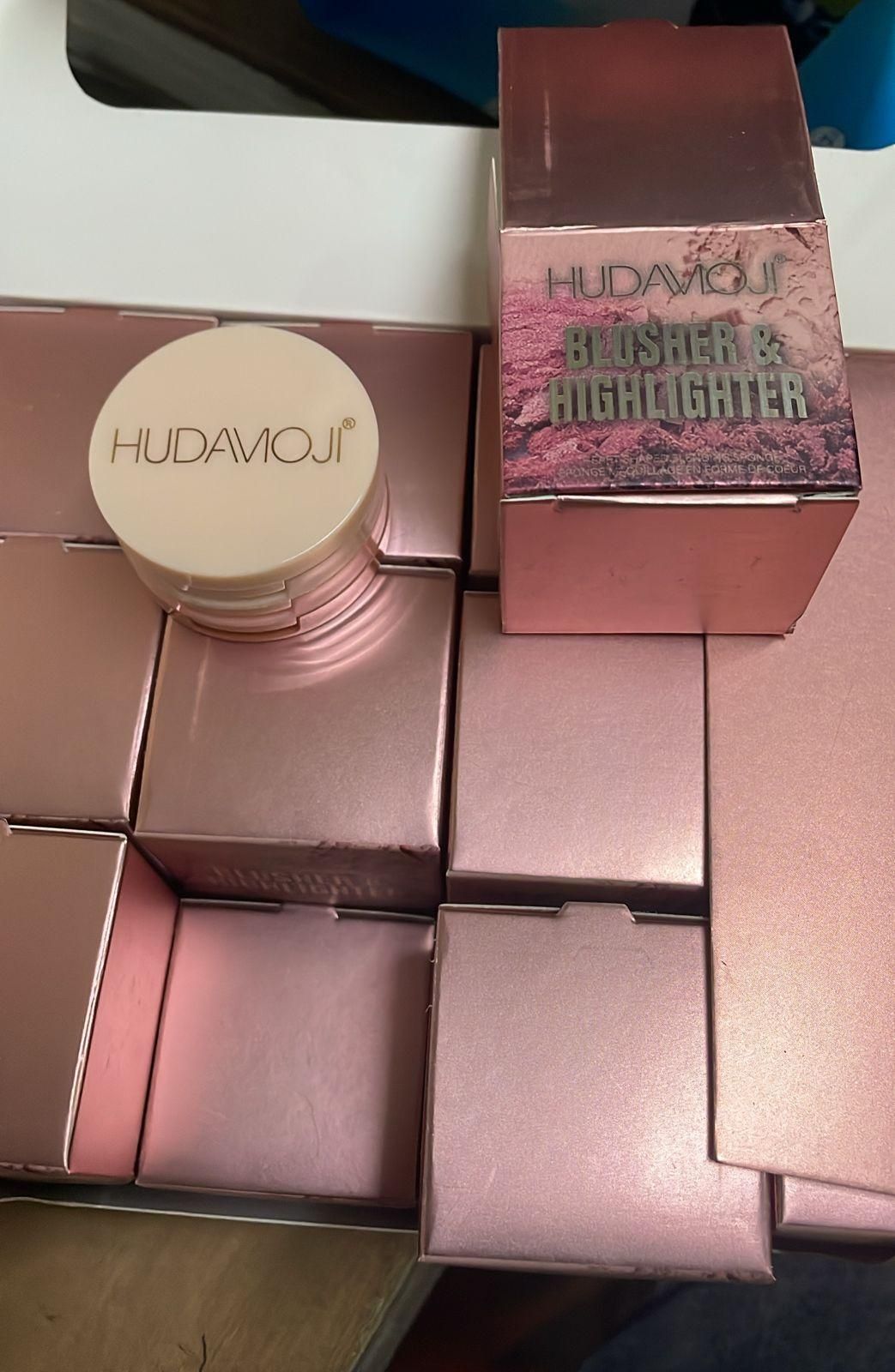 3-in-1 Face Blusher + Highlighter | Mini Travel-Friendly Palette